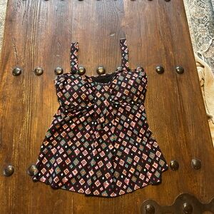 Chic Women's Patterned Bikini Top